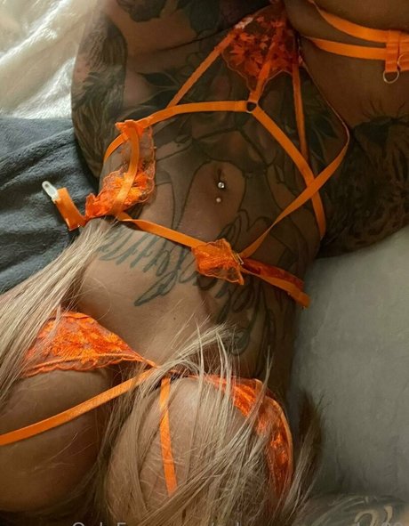 schwarzemamba89 ヌードモデル 画像