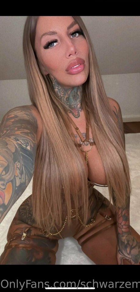 schwarzemamba89 ホットスター 画像