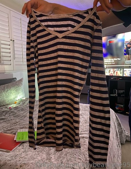 ティーンシーメールオンリーファンズ エロ 写真