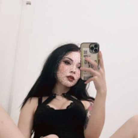 Berry Bunny アート女優 画像