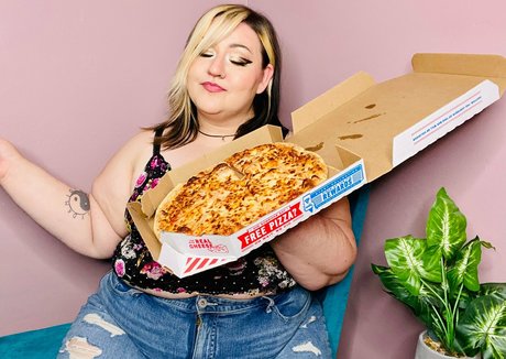 stuffingkit アダルトモデル 写真