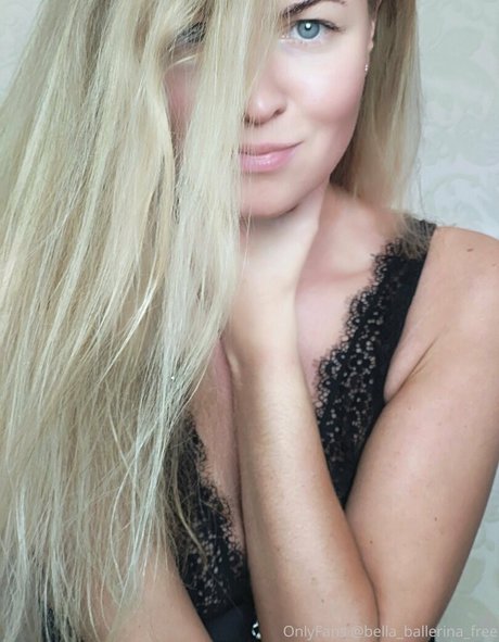 ポーグエボニーオンリーファンズ ヌード アーカイブ