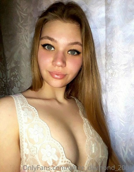 white diamond 2001 美しい女優 画像