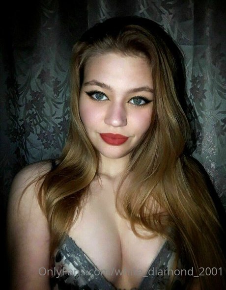 熟女 太め OnlyFans えろ ギャラリー