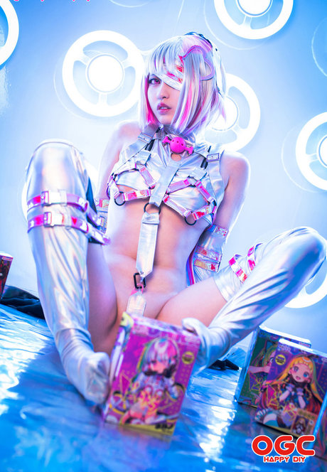 太めのブロンドオンリーファンズ エロチック 画像