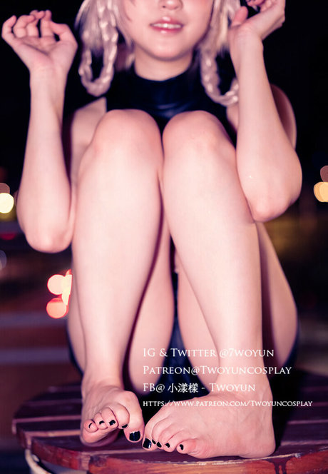 Twoyun アダルトスター 写真