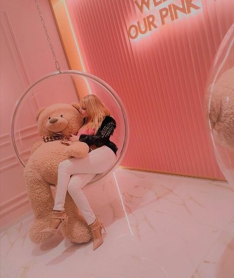 ダーティトークオンリーファンズ 無料セクシー 写真