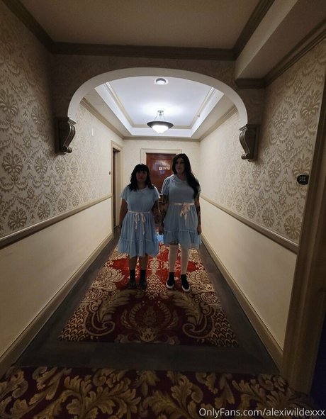 ぽっちゃり黒人OnlyFans アートヌード 画像