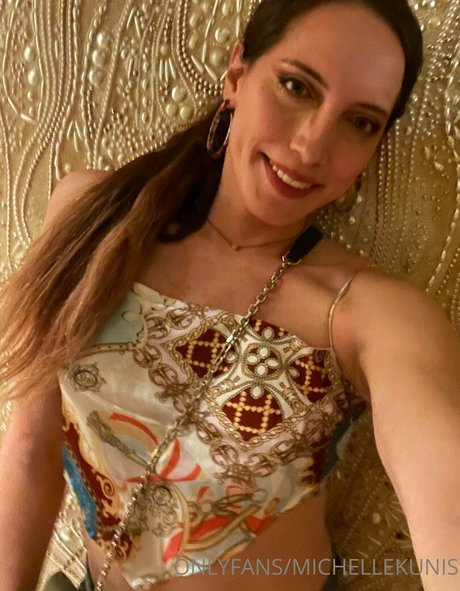 Michelle Kunis 美しいスター 写真