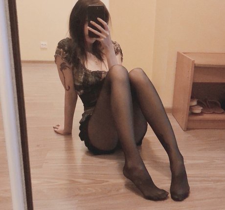 ぽっちゃり 主観視点 OnlyFans 美しいポルノ 写真