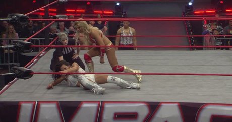 毛深い足のOnlyFans 美しい 画像