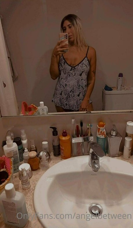 金髪の射精OnlyFans アートxxx 画像