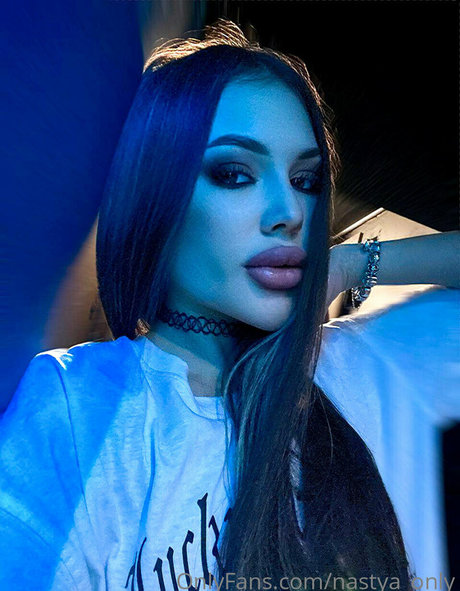 sofa ukr 無料女優 写真