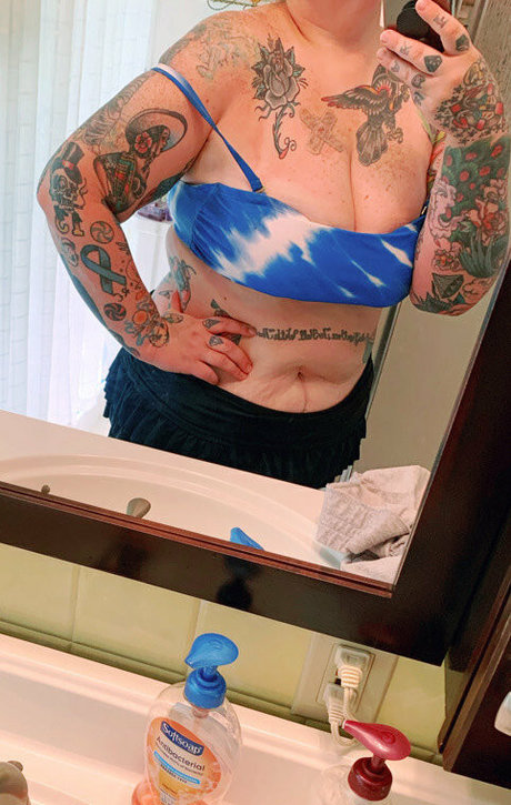 潮吹きオーガズムOnlyFans セクシーヌード 画像