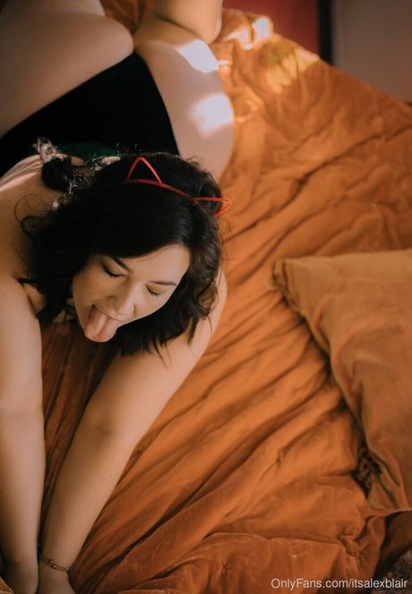 マイクロTバックOnlyFans アダルト無料 画像