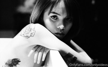 ママの足OnlyFans 無料アダルト 写真