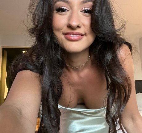 Lottie Loves ASMR ホットなスター 画像