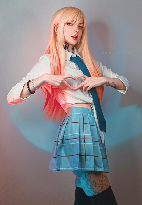 Vell Felice ヌードスター 画像