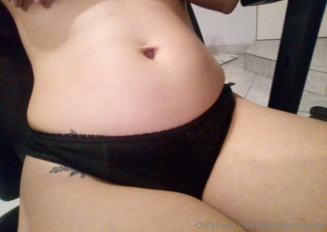 曲線美のクーガーOnlyFans セクシーxxx 画像