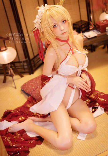 Xxaenax ヌードのポルノスター 写真