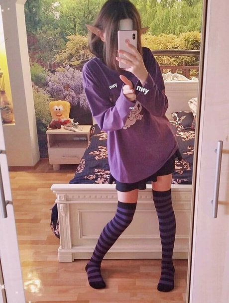 Weeloli Seiichiki セクシーモデル 画像