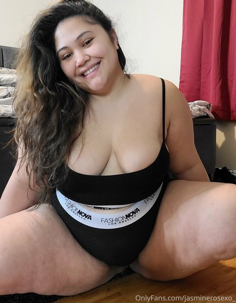 毛深いアジア人オンリーファンズ xxx アーカイブ