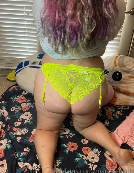 marciestruth ポルノスター エロティック 写真