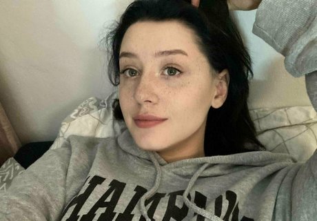 cutie pie mary エロティックなポルノスター 画像