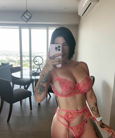 Nikkiolinok 無料女優 アーカイブ