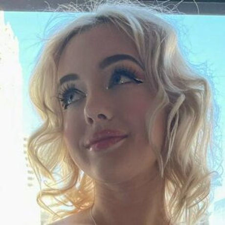 katysvideos XXXモデル 写真