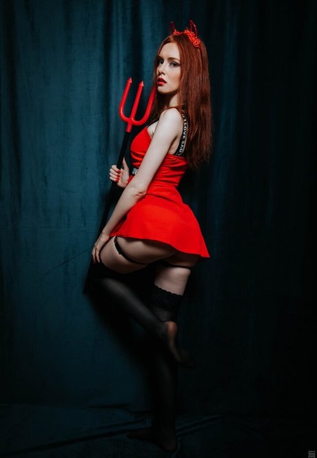 女性フィットネス オンリーファンズ ホット裸 画像