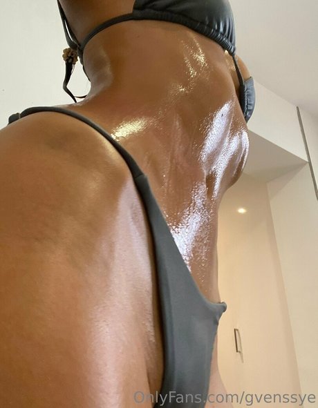 Anastasiia Zakharenko ホットモデル 画像