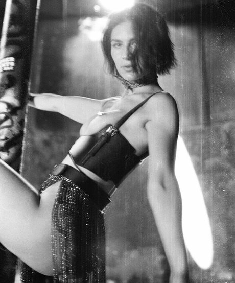 フェラチオ アジア人 OnlyFans 無料エロ 画像