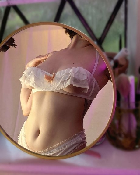 騎乗位熟女OnlyFans 無料アダルト 画像