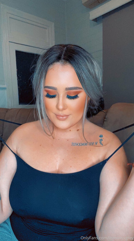 mollygrey previews 高品質のポルノスター 画像