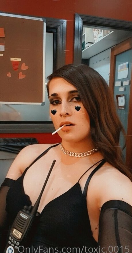 toxic 0015 無料のスター 写真