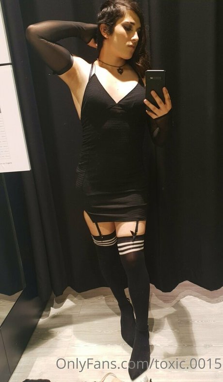 toxic 0015 裸のポルノスター ギャラリー