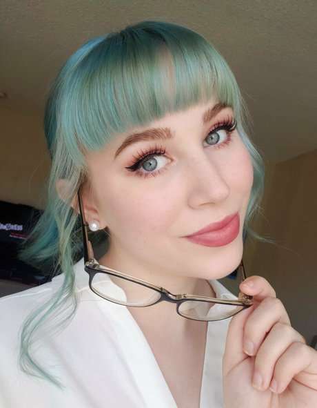 cheyisabear セクシーモデル 写真