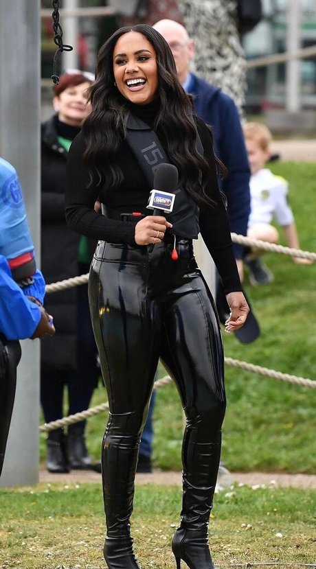 Alex Scott 女優 写真