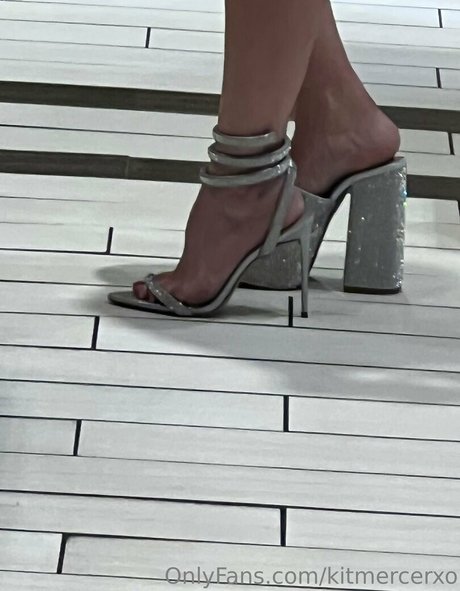 kitmercerxo アダルトモデル 画像