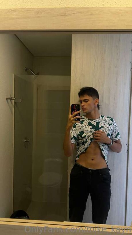 Mike Kayn 最高のポルノスター アーカイブ