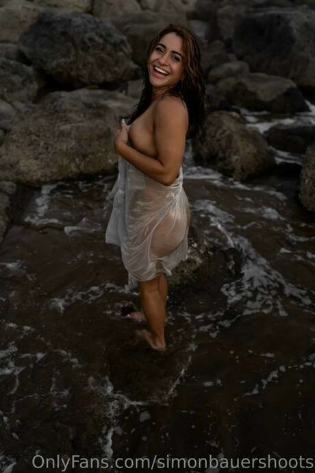 小さなオンリーファンズ ホットセックス 写真