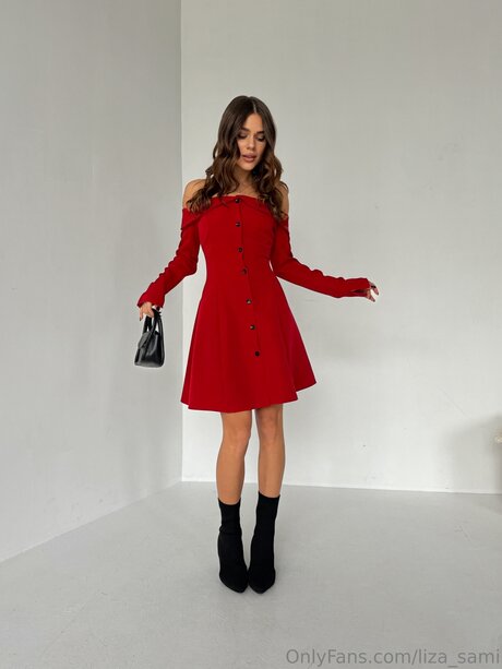 Liza Sami 高品質のスター アーカイブ