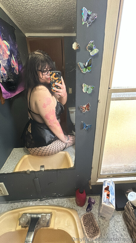 Acidxhappy アダルトモデル 画像