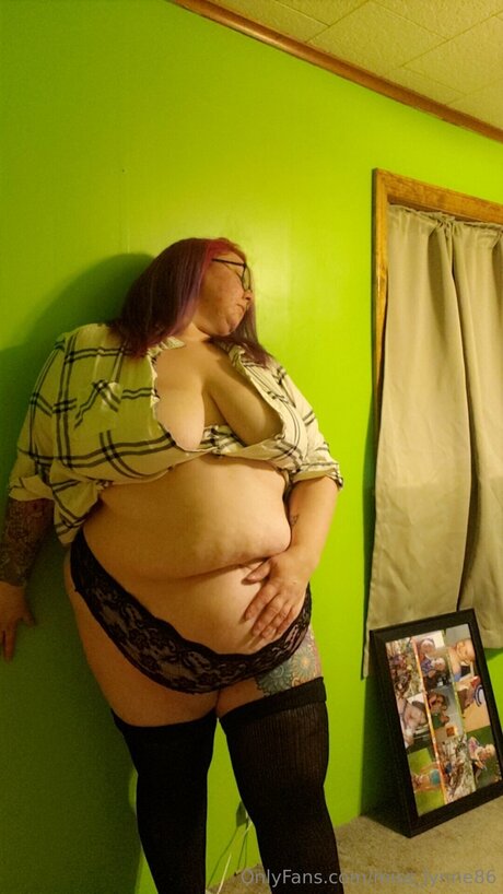 OnlyFansでオナニーしているところを目撃 美しい ギャラリー