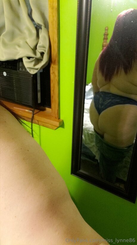 太めのブロンドオンリーファンズ 無料セックス 画像