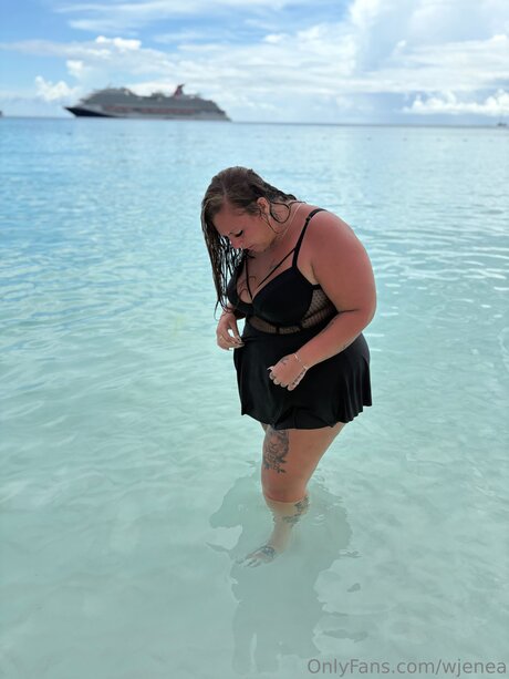 Wjenea xxxポルノスター 写真