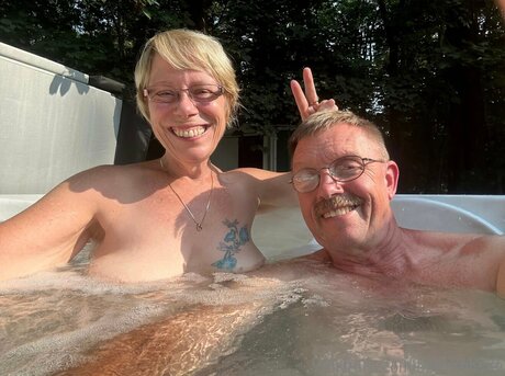 U297194549 スター ヌード 写真