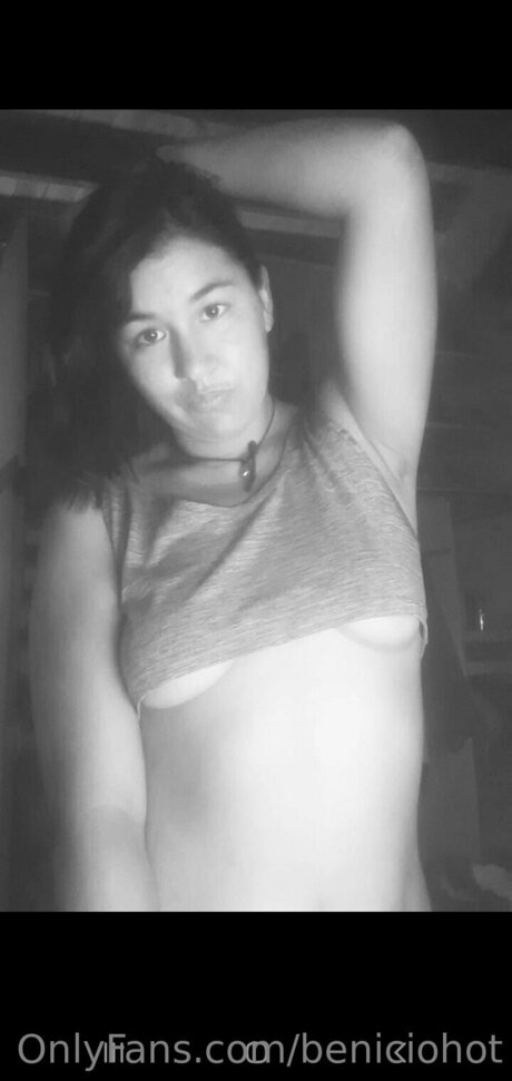 熟女乱交OnlyFans セックス 写真