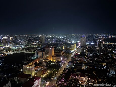 Oftvleeloo 美しいスター アーカイブ